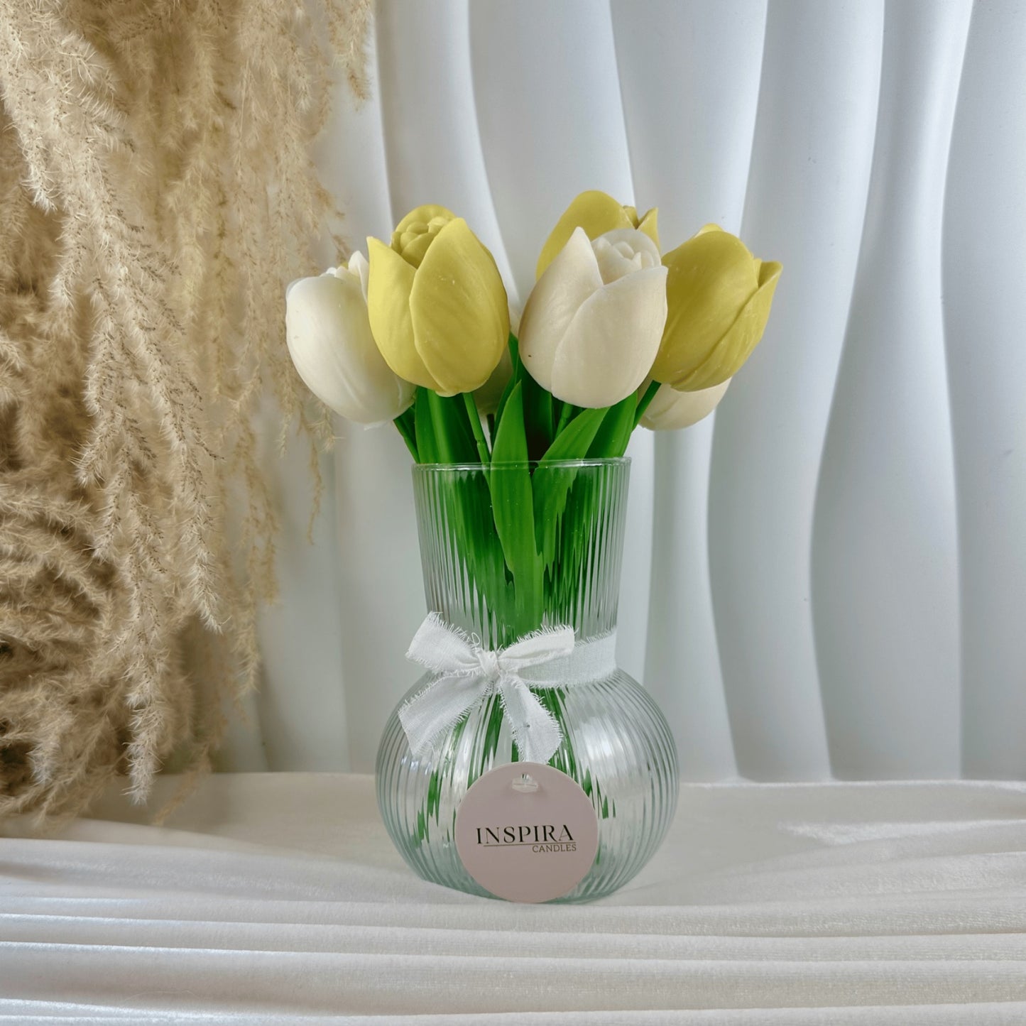 Ramo de Tulipanes Aromáticos en Cera de Soya con Florero